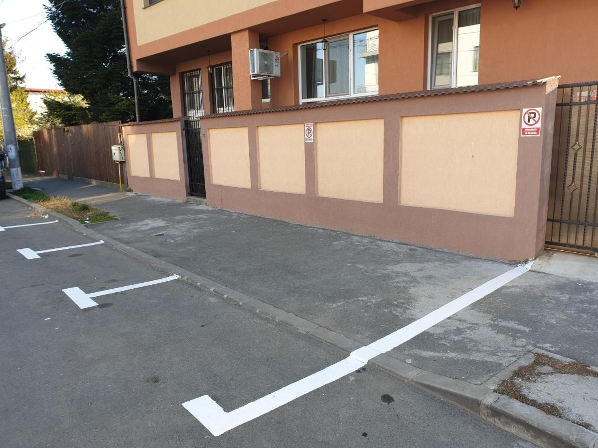 Villa Accommodation Bucureşti Ngoại thất bức ảnh