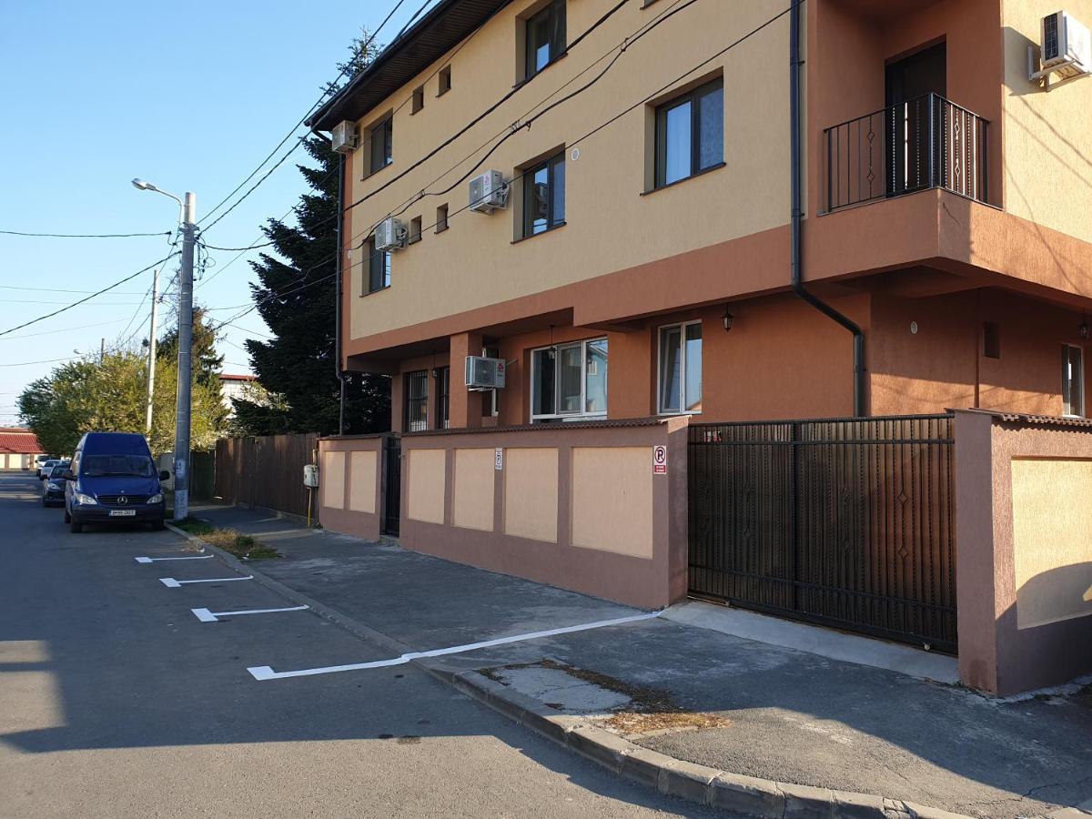 Villa Accommodation Bucureşti Ngoại thất bức ảnh