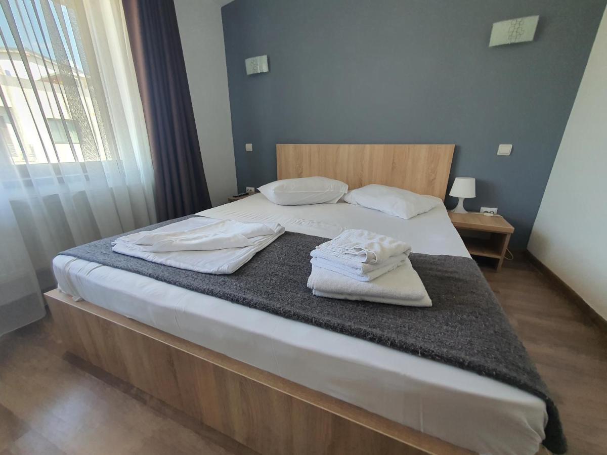 Villa Accommodation Bucureşti Ngoại thất bức ảnh